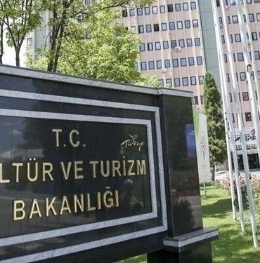 sanatci-tanitma-karti-basvurulari-29-subat’a-kadar-yapilabilecek