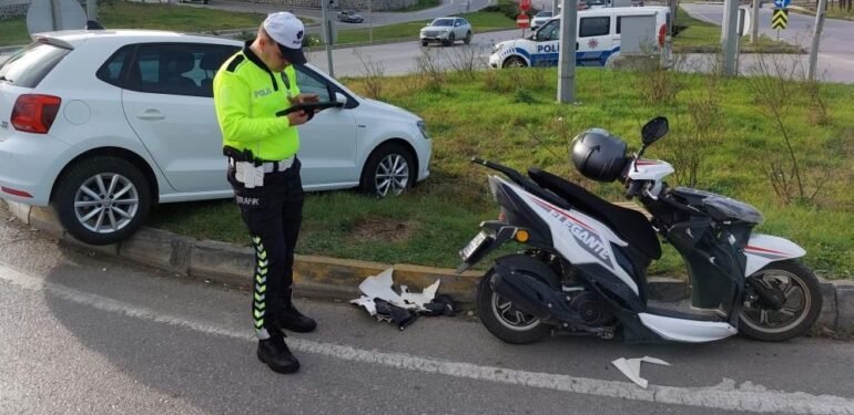 Samsun’da otomobil ile motosiklet çarpıştı: 2 yaralı