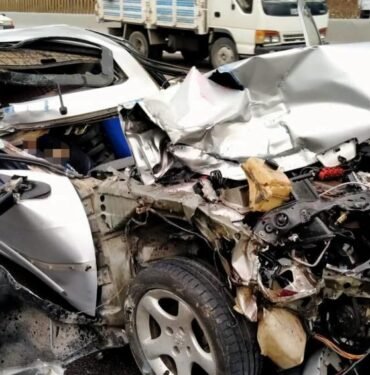 adana’da-otomobil-tir’a-carpti:-1-polis-yasamini-yitirdi