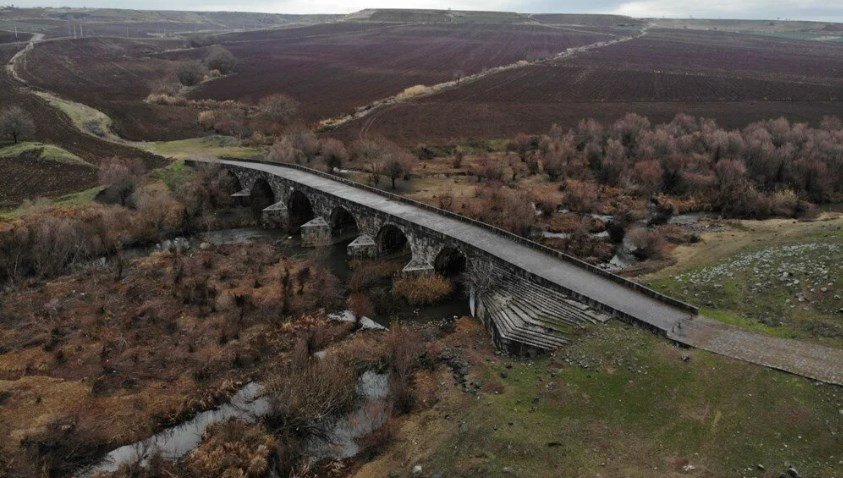 diyarbakir’daki-roma-yolu-kaderine-terk-edildi