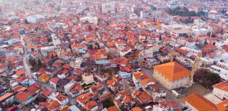 Burdur’da uyuşturucuyla yakalanan 3 zanlı tutuklandı