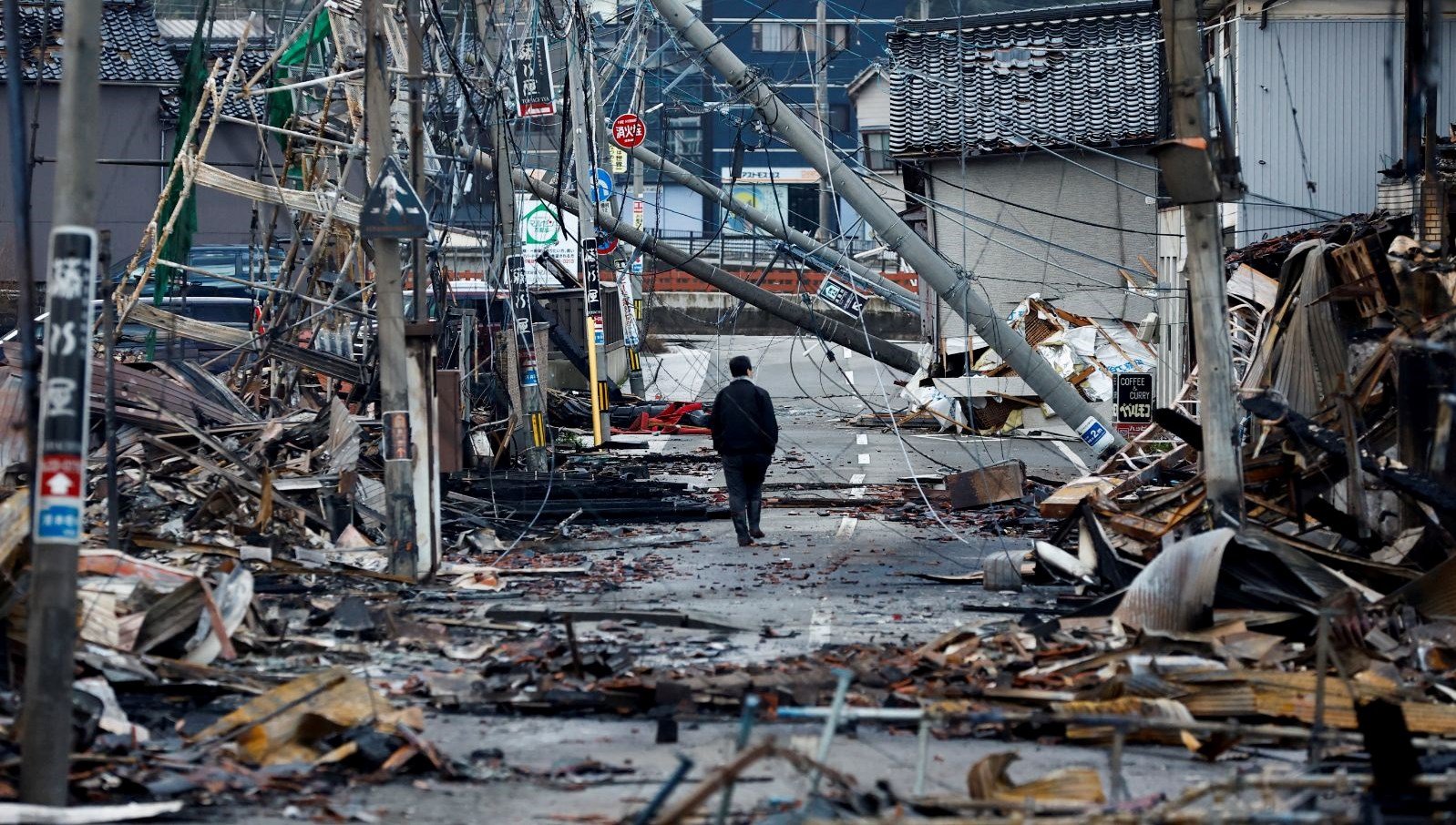 japonya’daki-7,6’lik-depremde-can-kaybi-128’e-yukseldi