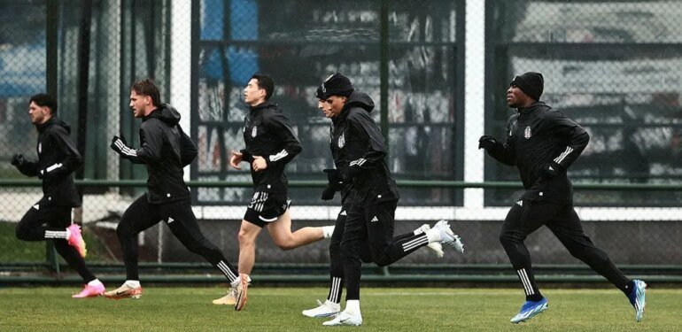 besiktas,-caykur-rizespor'a-konuk-olacak