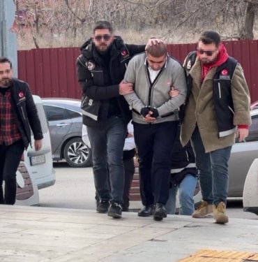 elazig’da-pirinc-paketleri-icine-gizlenmis-uyusturucu-bulundu,-2-supheli-tutuklandi