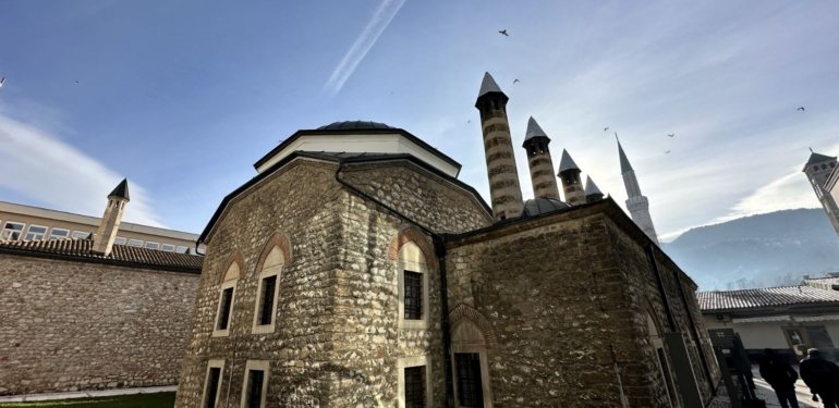 Osmanlı mirası Gazi Hüsrev Bey Medresesi 487 yıldır hizmet veriyor