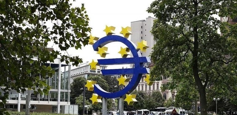 Euro Bölgesi’nde yatırımcı güveni ocakta yükseldi