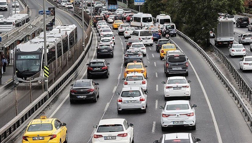 son-dakika-haberi:-istanbul’da-taksi,-servis-ve-toplu-ulasima-zam
