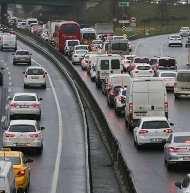 “2024-yilinda-ikinci-bir-ek-motorlu-tasitlar-vergisi-alinacak”-iddialarina-yalanlama