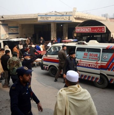 pakistan’da-polis-aracina-bombali-saldiri:-6-olu
