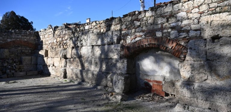 Edirne’deki Roma sur kalıntıları gelecek nesiller için korunmaya alınmalı