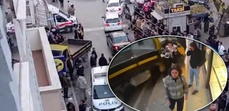 İzmir’de kamyonet yayalara çarpıp iş yerine daldı: 5 yaralı