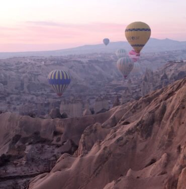 kapadokya’da-gecen-yil-615-binden-cok-turist-balon-turuna-katildi