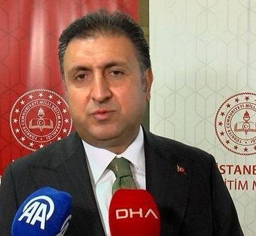 milli-egitim-muduru-murat-mucahit-yentur-egitim-fakultesi-dekanlariyla-bulustu