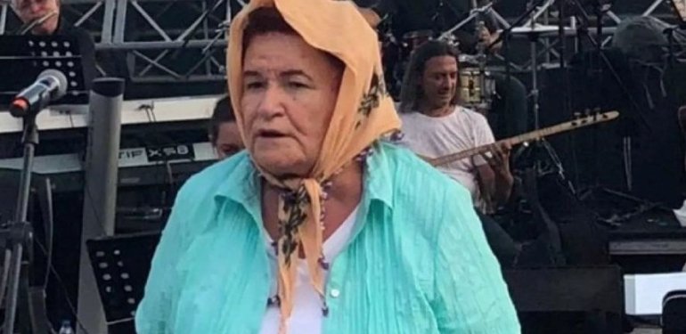 Selda Bağcan’ın konser provası kıyafeti gündem oldu