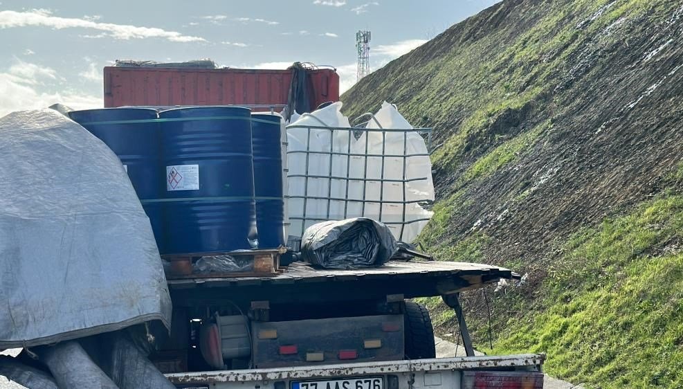 kuzey-marmara-otoyolu’nda-kimyasal-madde-panigi