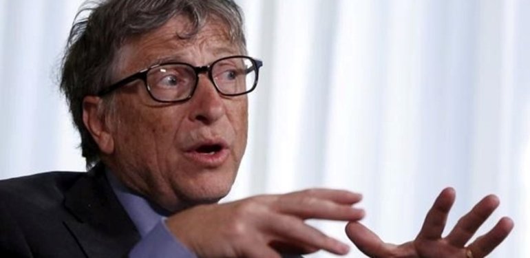 Bill Gates’ten gelecek uyarısı: “Yapay zeka teknolojisi patlama yaşayacak”