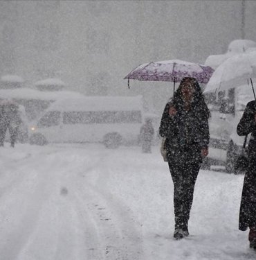 akom’dan-istanbul-icin-kar-uyarisi:-hava-sicakligi-10-derece-dusecek