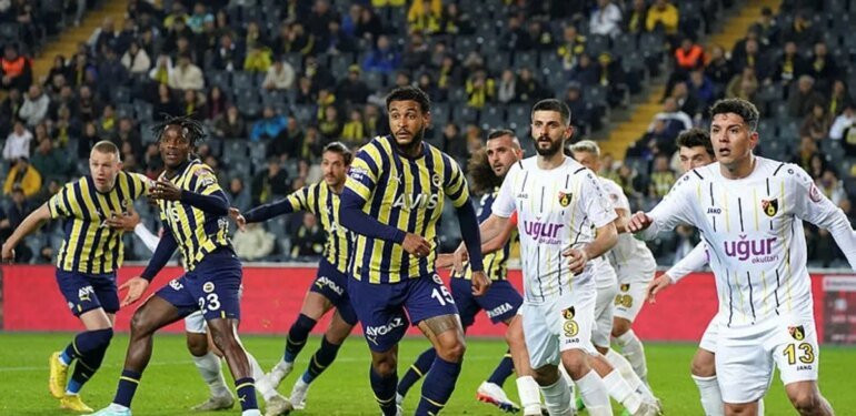 Fenerbahçe, Süper Lig'de yarın İstanbulspor'a konuk olacak