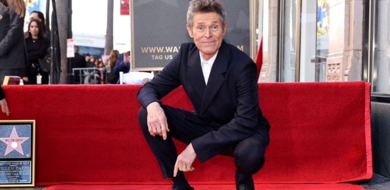 Usta oyuncu Willem Dafoe Hollywood Şöhretler Kaldırımı’nda yıldız sahibi oldu