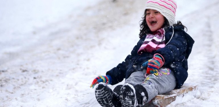 2 ilde eğitime kar engeli: Bazı ilçelerde okullar tatil