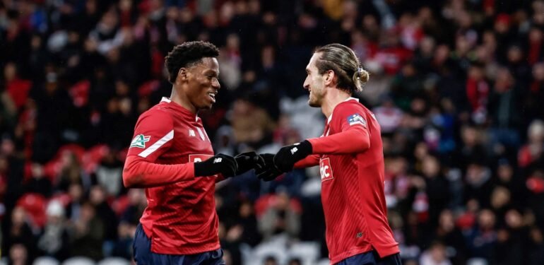 Lille’den Fransa Kupası’nda tarihi skor: Yusuf Yazıca’dan 2 gol, 2 asist