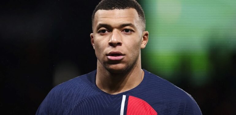 Real Madrid, Mbappe transferinde mutlu sona yakın