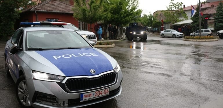 Türkiye’nin Interpol aracılığıyla aradığı iki kişi Kosova’da yakalandı