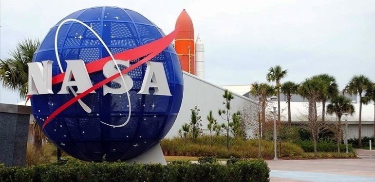 NASA’nın Artemis Misyonu’nda astronotların Ay’a inişi 2026’ya ertelendi
