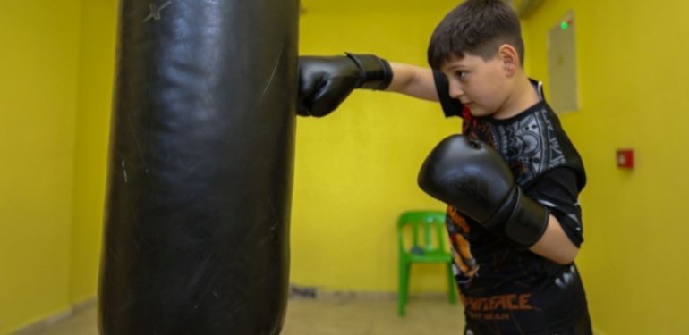 Muhammed Ali’yi örnek alıp gözünü dünya şampiyonluğuna dikti