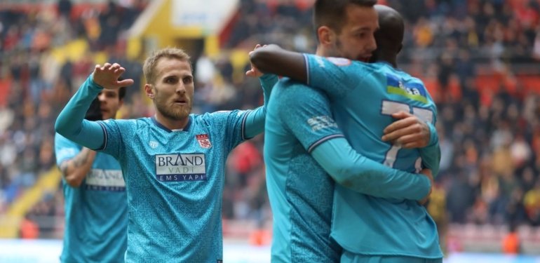 Sivasspor’un galibiyet serisi 2 maça çıktı