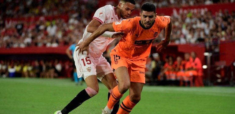 Cenk Özkaçar’dan EURO 2024 önlemi: Valencia’dan ayrılmak istiyor