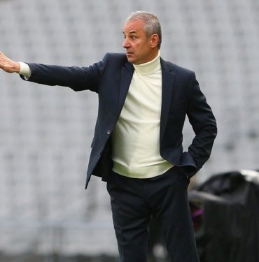 ismail-kartal-rekorlara-doymuyor
