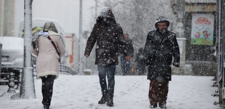 Meteoroloji’den 8 il için kuvvetli kar uyarısı (İstanbul’a ne zaman kar yağacak?)
