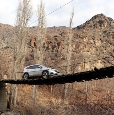 erzurum’da-40-yillik-tahta-kopru-tehlike-saciyor