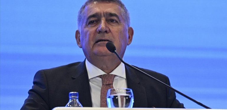 TÜSİAD Başkanı Turan: Nitelikli insan kaynağını çekmek için küresel rekabet var