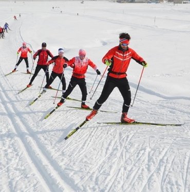 yuksekova,-milli-takima-girme-hayali-kuran-kayak-sporcularini-agirliyor