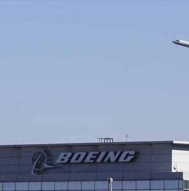 boeing,-ucagin-acil-cikis-kapisinin-ucus-sirasinda-kopmasindaki-hatayi-kabul-etti