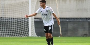 altayli-efe-sarikaya-fransa-yolcusu