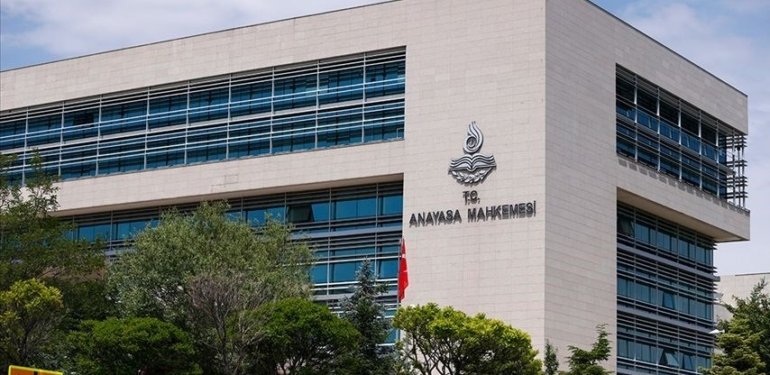 Anayasa Mahkemesi’nden internet yayını kararı