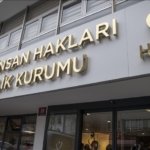 tihek’ten-gazeteciyi-cop-toplamada-gorevlendiren-belediyeye-para-cezasi