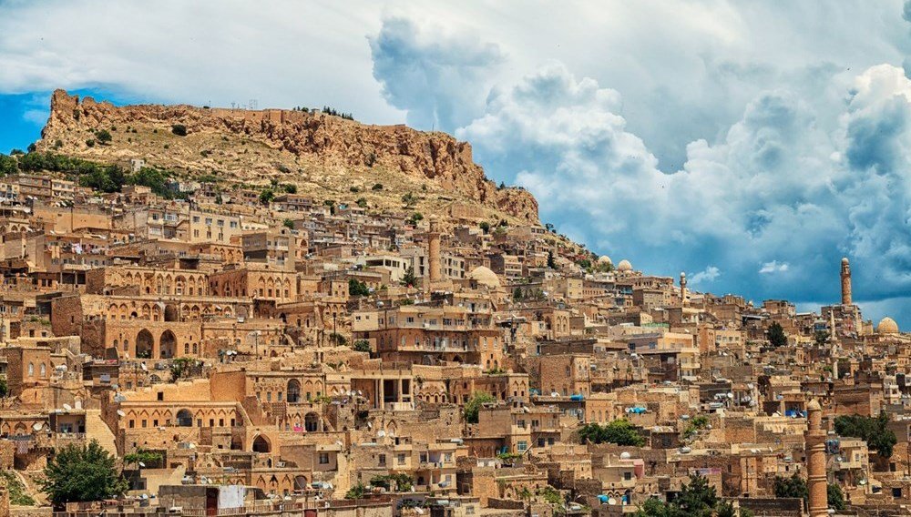 mardin’de-zincirleme-trafik-kazasinda-3-kisi-yaralandi