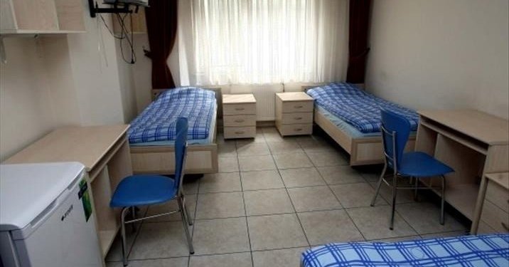 Alanya’da beraber uyuyan depremzede ikizlerin yurttan atıldığı iddiasına inceleme ve soruşturma