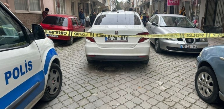 Sevgilisini öldürüp intihar etti