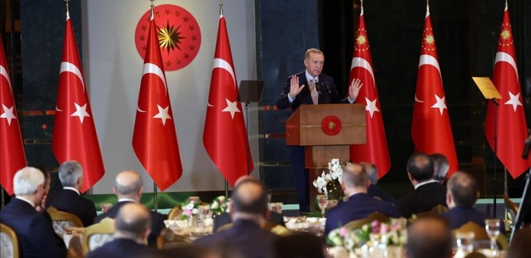 Cumhurbaşkanı Erdoğan: Türkiye Yüzyılı vizyonumuzdan uzaklaştıramayacaklar
