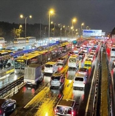 istanbul’da-trafik-yogunlugu-yuzde-81’e-cikti