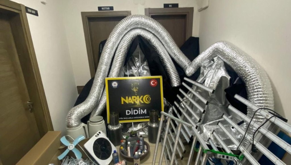 kurdugu-duzenekle-evini-uyusturucu-imalathanesine-cevirdi