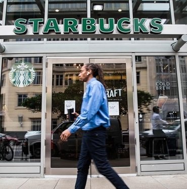 abd’de-ulusal-tuketiciler-birligi,-starbucks’a-“musteriyi-aldattigi”-iddiasiyla-dava-acti