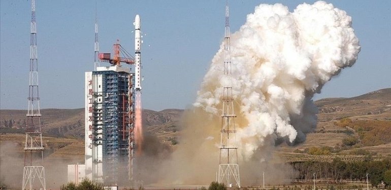Çin, “Tienşing-1” test uydusunu fırlattı