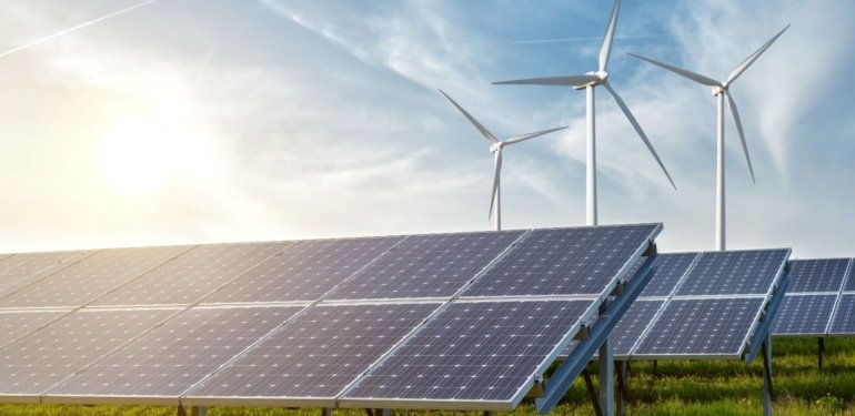 IEA: Küresel yenilenebilir enerji kapasitesi 2,5 katına çıkacak