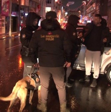 kadikoy’de-huzur-denetimi